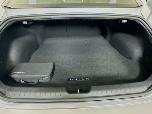 Used 2023 Hyundai Ioniq 6 Limited RWD image 30