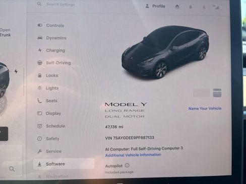 Used 2023 Tesla Model Y Long Range image 18
