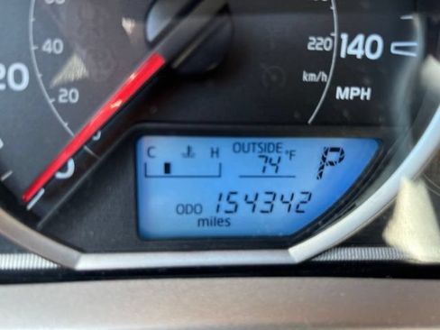 Used 2014 Toyota RAV4 XLE AWD/4WD image 14