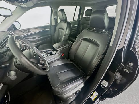 Used 2022 Jeep Grand Cherokee Limited 4xe AWD/4WD image 13