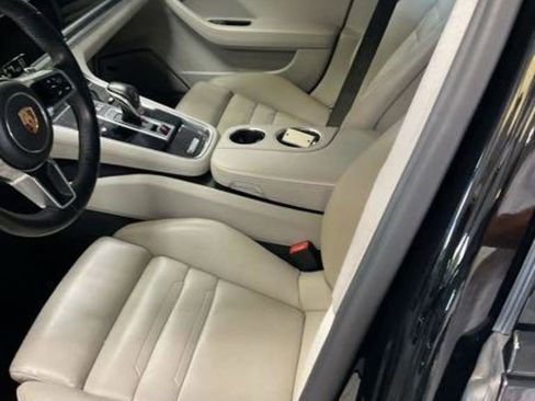 Used 2017 Porsche Panamera 4S w/ Premium Package Plus AWD/4WD image 5