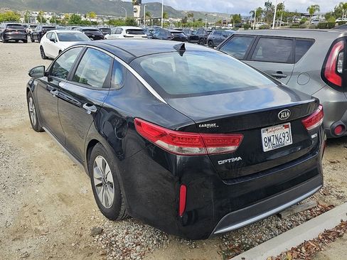 Used 2017 Kia Optima Premium FWD image 13