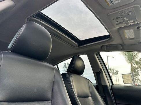 Used 2015 Toyota Prius C Four image 15