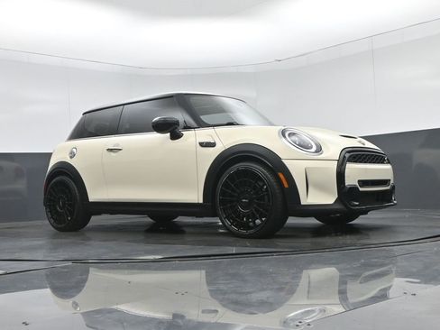 Used 2022 MINI Cooper S image 53