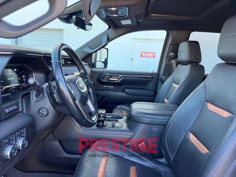 Used 2023 GMC Sierra 1500 AT4 w/ AT4 Premium Package AWD/4WD image 37