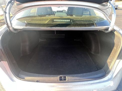 Used 2022 Toyota Corolla LE image 21
