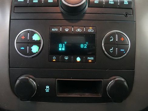 Used 2013 GMC Sierra 2500 SLT image 28