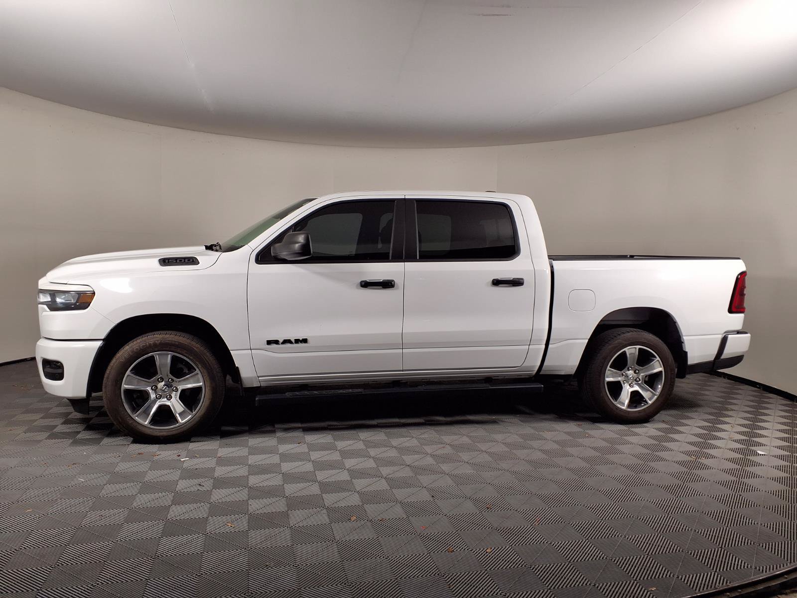 Used 2025 RAM 1500 Tradesman RWD image 4
