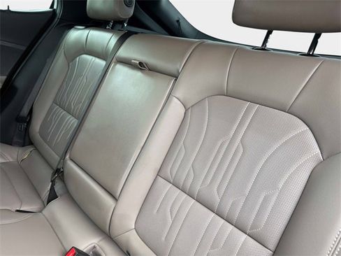 Used 2024 Buick Envista Avenir image 13