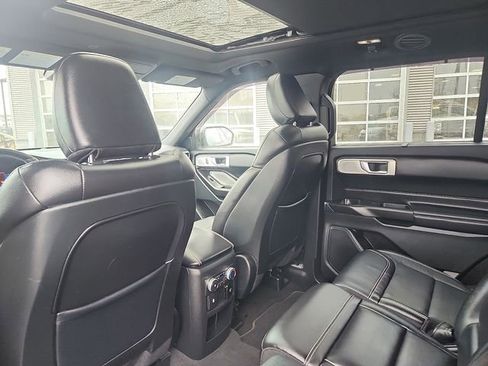 Certified 2020 Ford Explorer ST w/ ST Street Pack AWD/4WD image 25