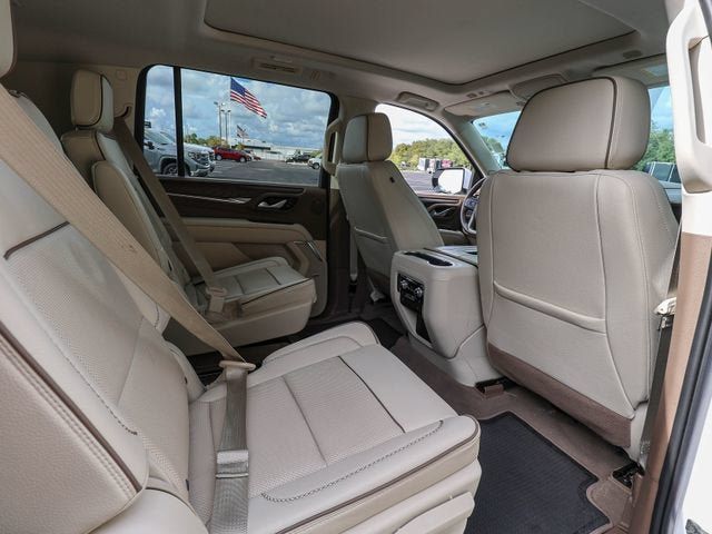 Used 2022 GMC Yukon XL Denali RWD image 25