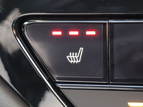 Used 2025 Honda Accord Sport image 5