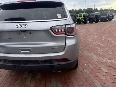 Used 2021 Jeep Compass Limited FWD image 12