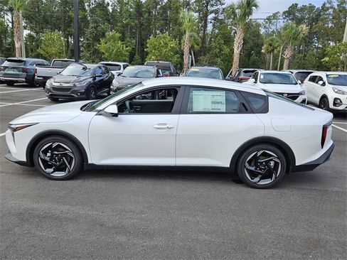 New 2025 Kia K4 EX image 3