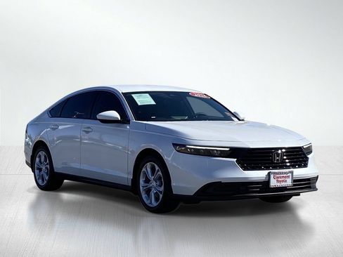 Used 2026 Honda Accord LX image 12