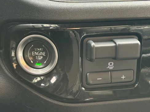 Certified 2023 Chevrolet Silverado 1500 RST image 13