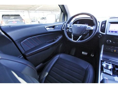 Used 2020 Ford Edge ST-Line FWD image 11