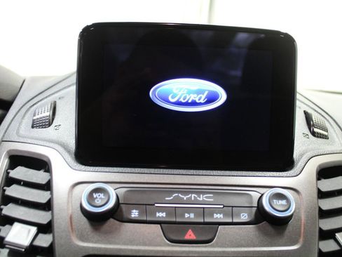 Used 2023 Ford Transit Connect XL image 12