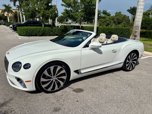Used 2024 Bentley Continental GT AWD/4WD image 13