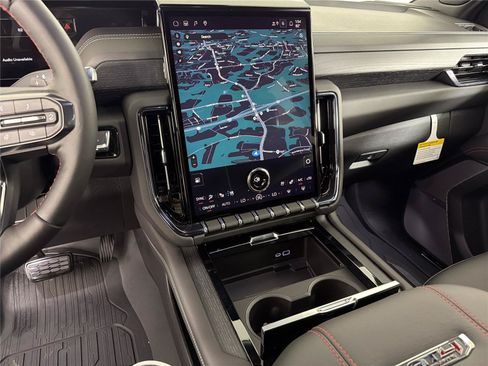 New 2026 GMC Yukon AT4 Ultimate AWD/4WD image 33