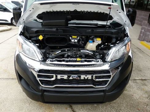 Used 2025 RAM ProMaster 2500 w/ U-Haul Equipment Group image 9