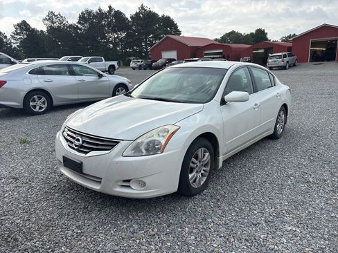 Used 2012 Nissan Altima 2.5 S w/ Convenience Pkg FWD image 8