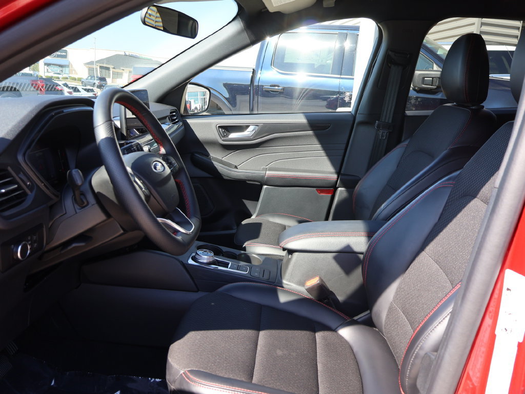 Used 2026 Ford Escape ST-Line AWD/4WD image 21