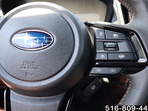 Used 2025 Subaru Forester Touring AWD/4WD image 19
