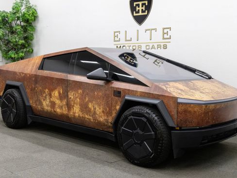 Used 2025 Tesla Cybertruck Cyberbeast image 9