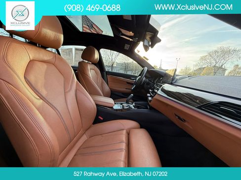 Used 2018 BMW 540i xDrive w/ Premium Package AWD/4WD image 21