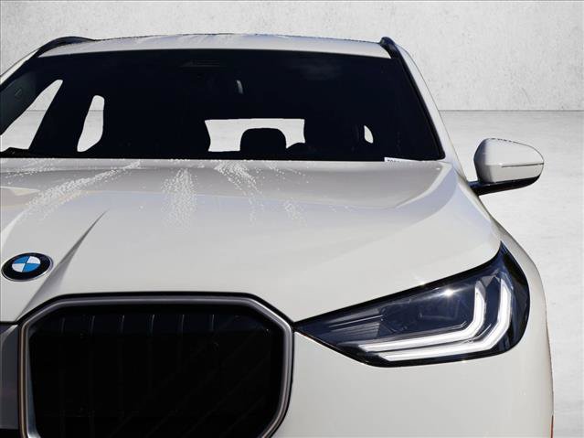 Used 2026 BMW X3 xDrive30i w/ Premium Package AWD/4WD image 2