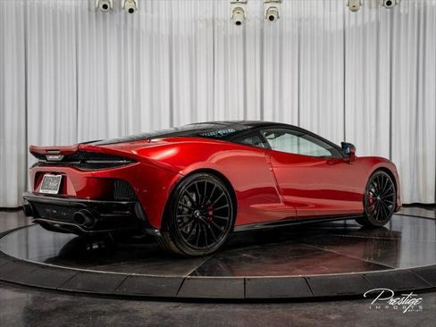 Used 2020 McLaren GT RWD image 7