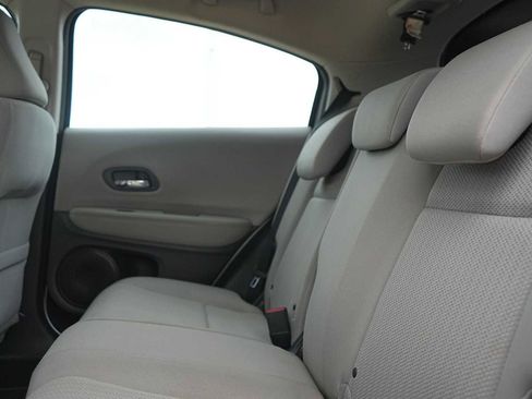 Used 2016 Honda HR-V LX image 14