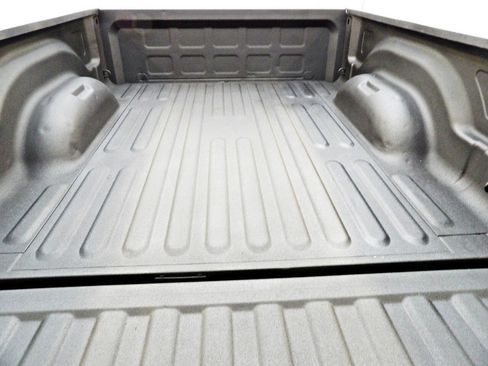 Used 2015 RAM 1500 Tradesman RWD image 12