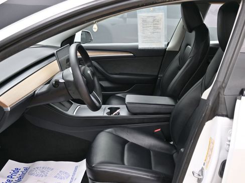 Used 2023 Tesla Model 3 Standard Range RWD image 16