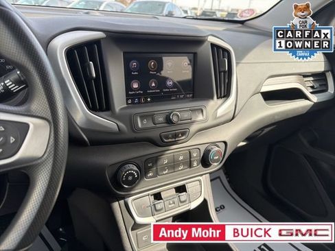 Used 2023 GMC Terrain SLE FWD image 30