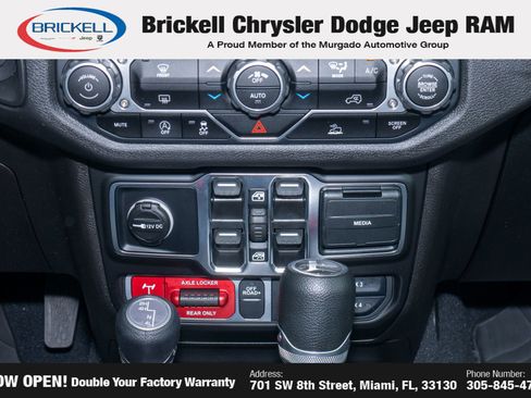 Used 2025 Jeep Gladiator Sport AWD/4WD image 22
