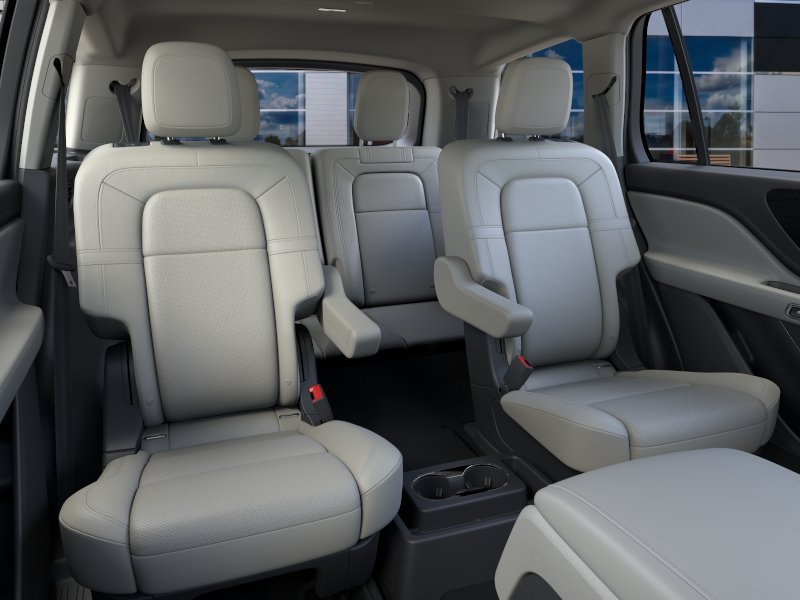 New 2026 Lincoln Aviator Reserve AWD/4WD image 11