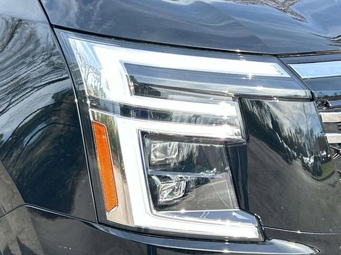 New 2026 Nissan Armada Platinum Reserve AWD/4WD image 9