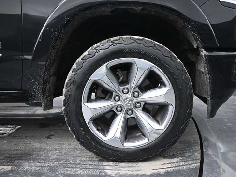 Used 2019 RAM 1500 Limited image 10