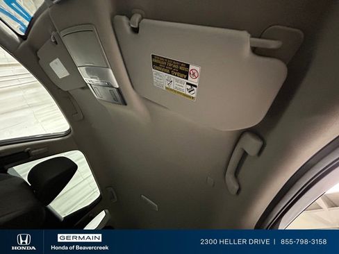 Used 2024 Nissan Rogue SV AWD/4WD image 27