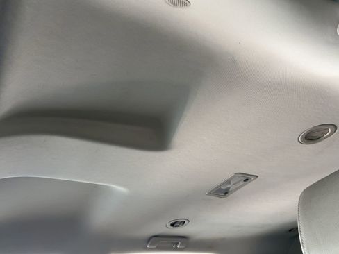 Used 2013 GMC Yukon XL SLT image 25