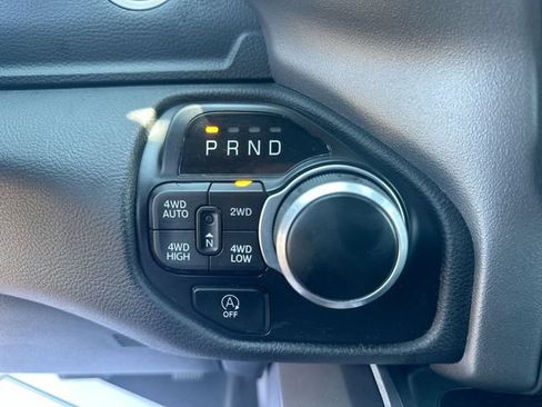 Used 2022 RAM 1500 Big Horn AWD/4WD image 21