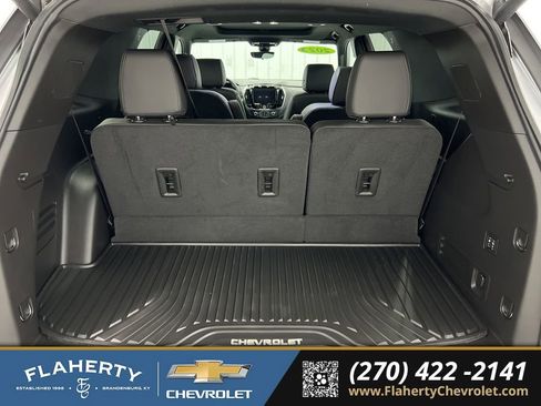 Used 2023 Chevrolet Traverse High Country image 21
