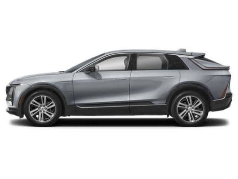 Used 2025 Cadillac Lyriq Luxury AWD/4WD image 6