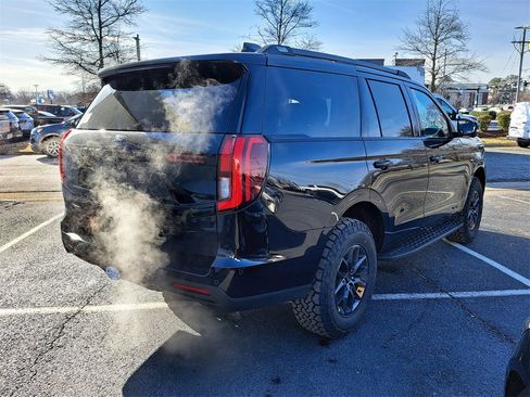 New 2026 Ford Expedition Tremor image 6