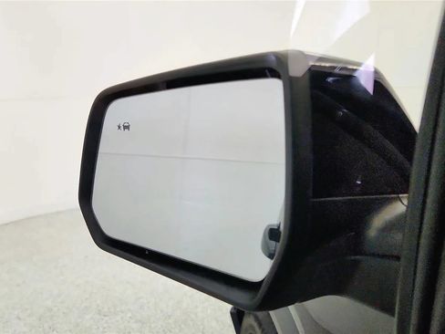 Used 2020 GMC Acadia AT4 w/ Driver Alert Package II AWD/4WD image 24