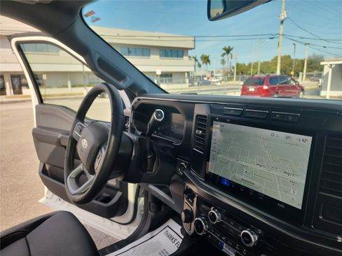 Used 2024 Ford F250 Lariat w/ Tremor Off-Road Package image 36