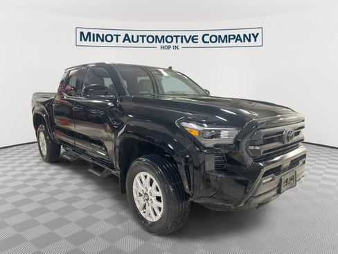 Used 2024 Toyota Tacoma SR5 image 1