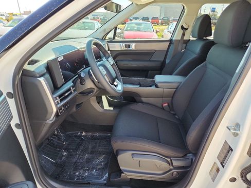 New 2026 Hyundai Santa Fe SE image 11